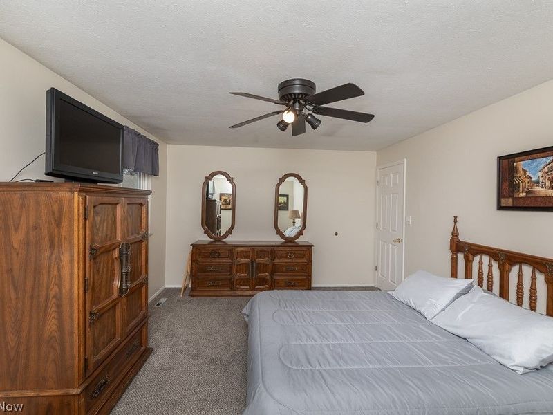 3289 Twain Circle, Brunswick, OH 44212 Photo 14