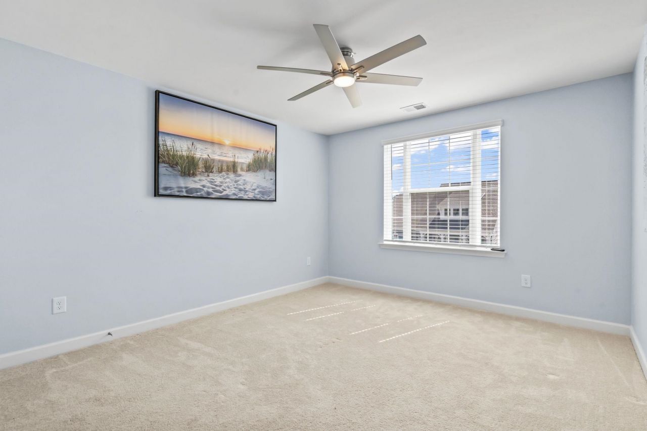 2049 Great Blue Heron Dr. Photo 23