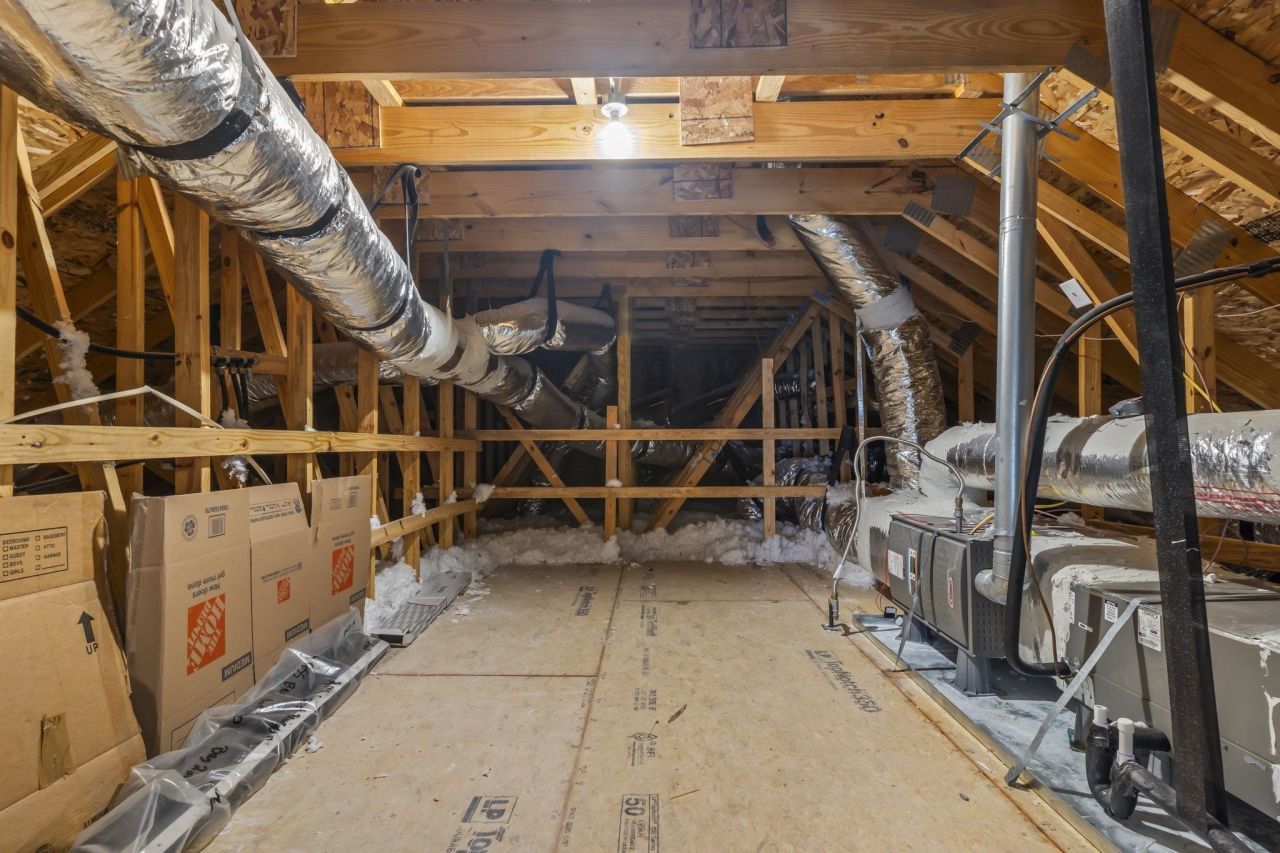 2049 Great Blue Heron Dr. Photo 26