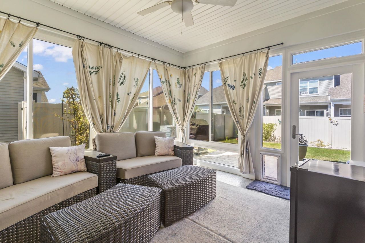 2049 Great Blue Heron Dr. Photo 27