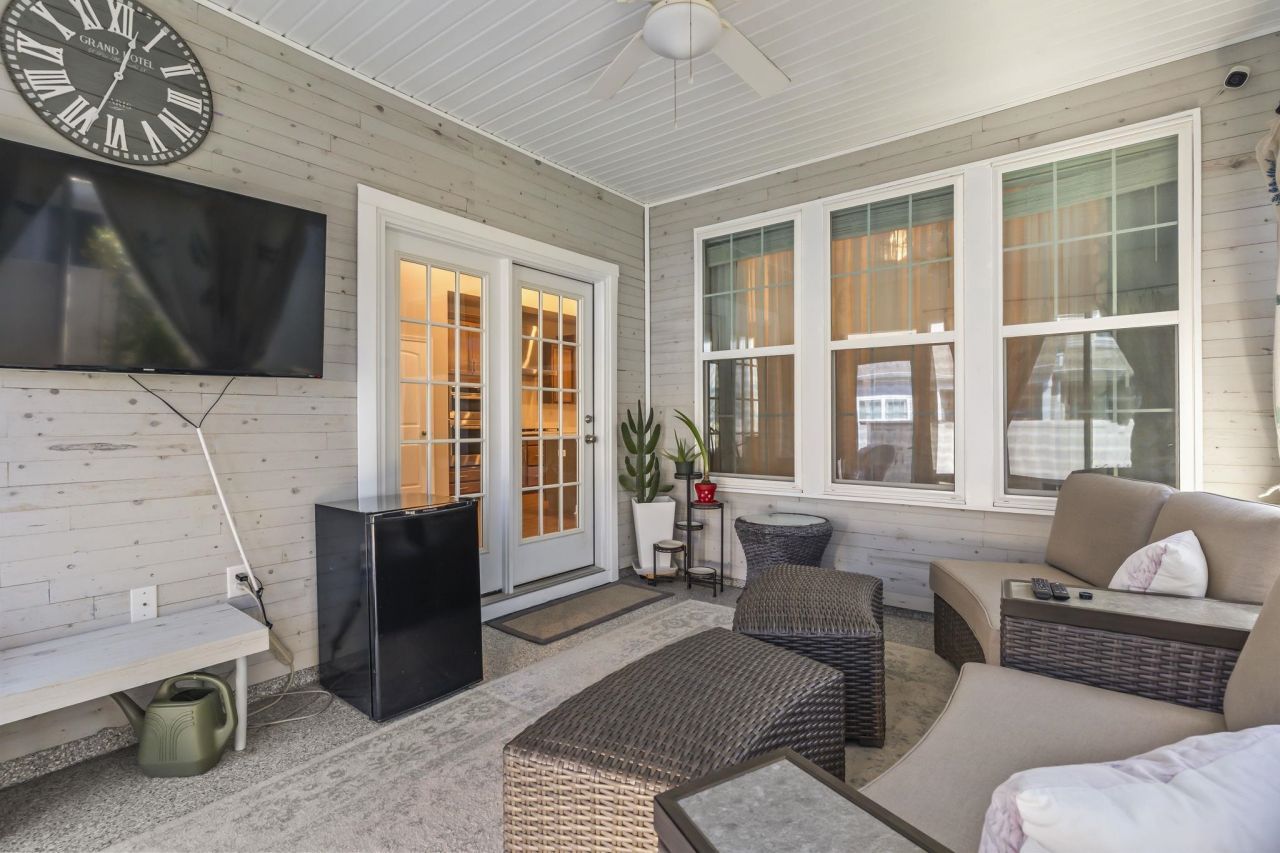 2049 Great Blue Heron Dr. Photo 28