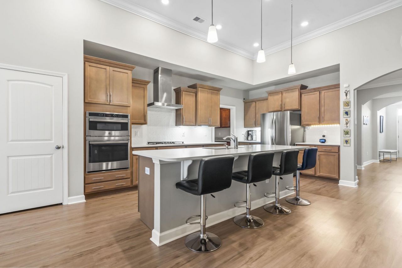 2049 Great Blue Heron Dr. Photo 4