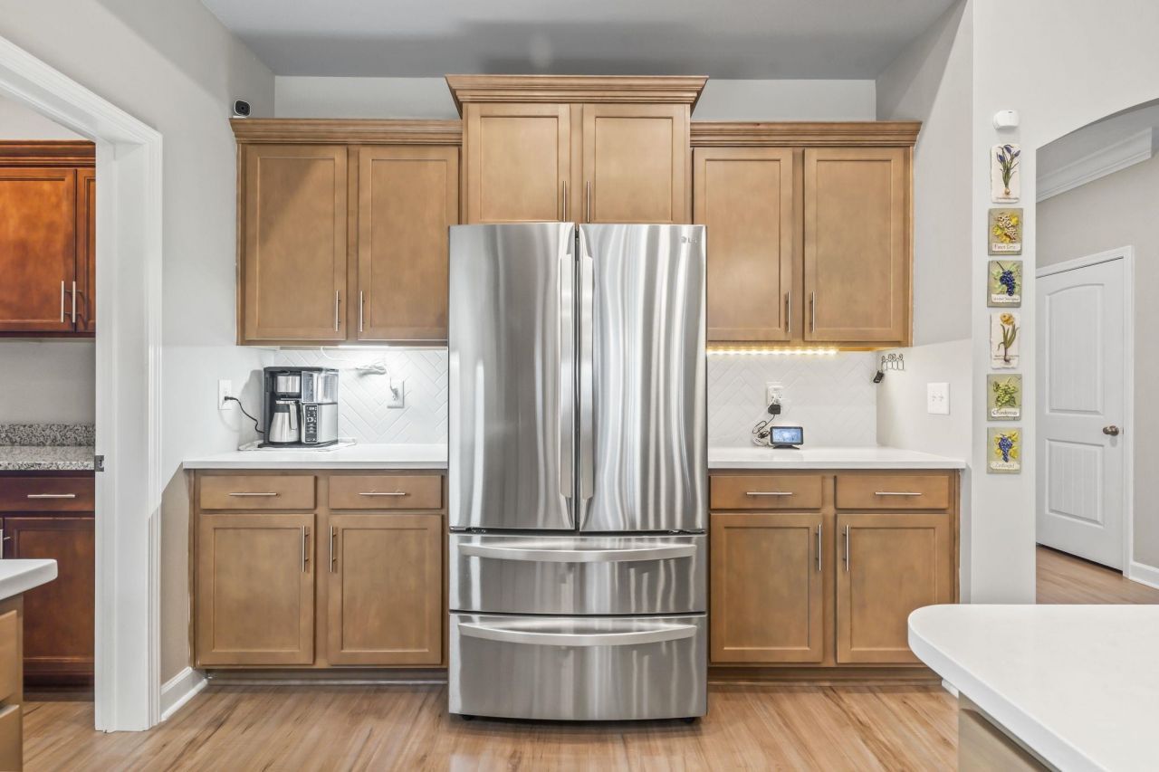 2049 Great Blue Heron Dr. Photo 9