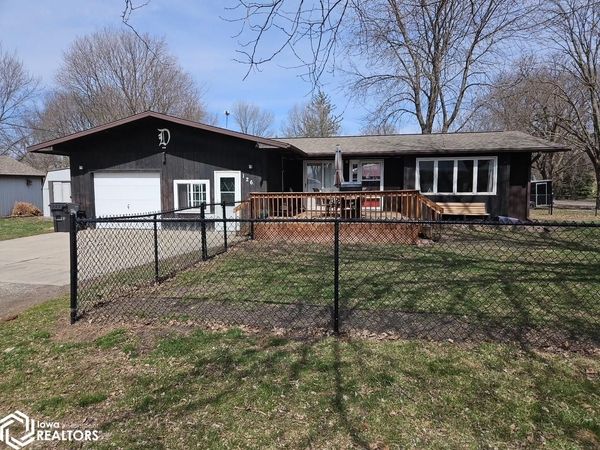 126 E Boone Street, Goldfield, IA 50542