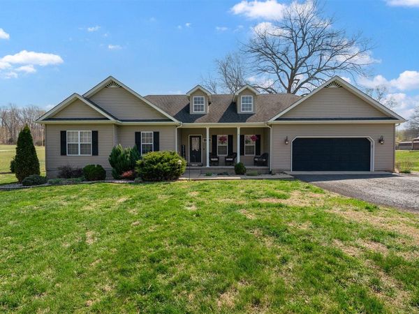 953 Hiley Spencer Road , Scottsville, KY 42164