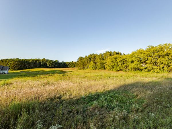 1980 Paradise Dr, Trenton, WI 53095