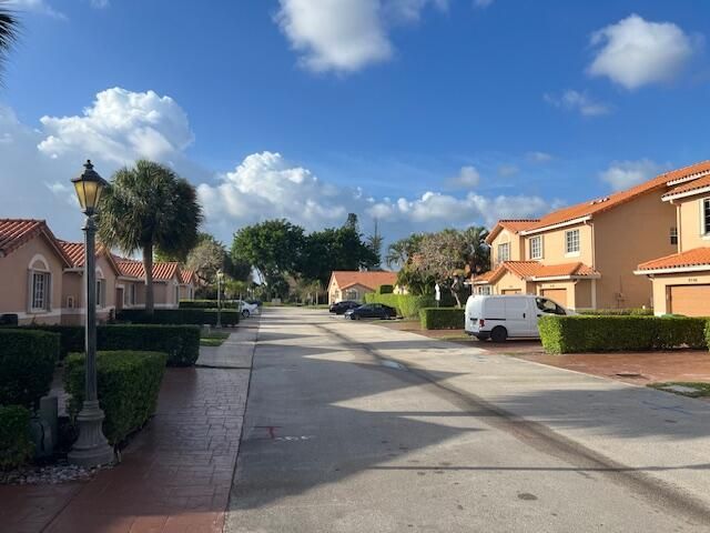 8597 Jade Drive, Unit 102, Tamarac, FL 33321 Photo