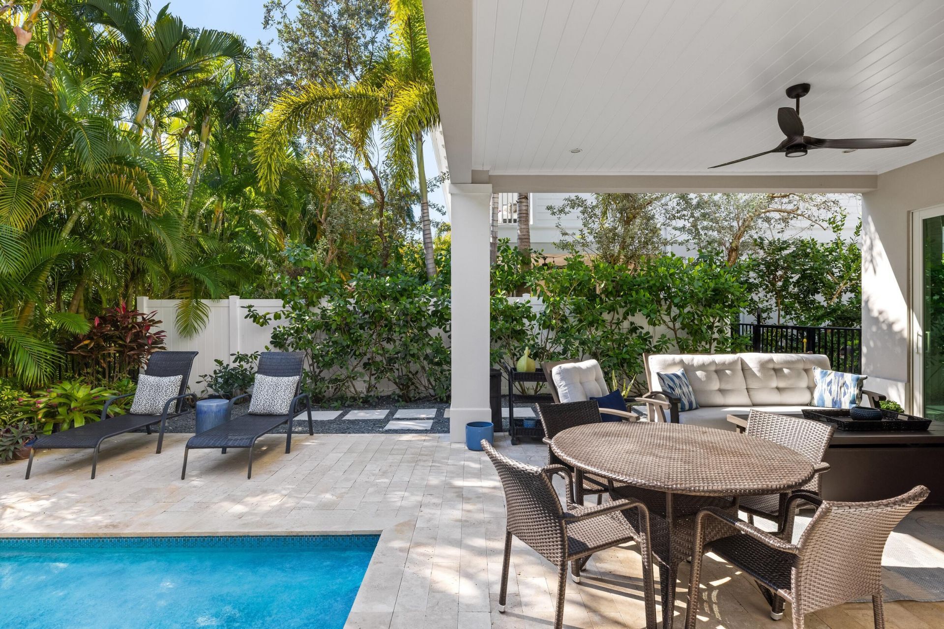 444 NE Wavecrest Way, Boca Raton, FL 33432 Photo