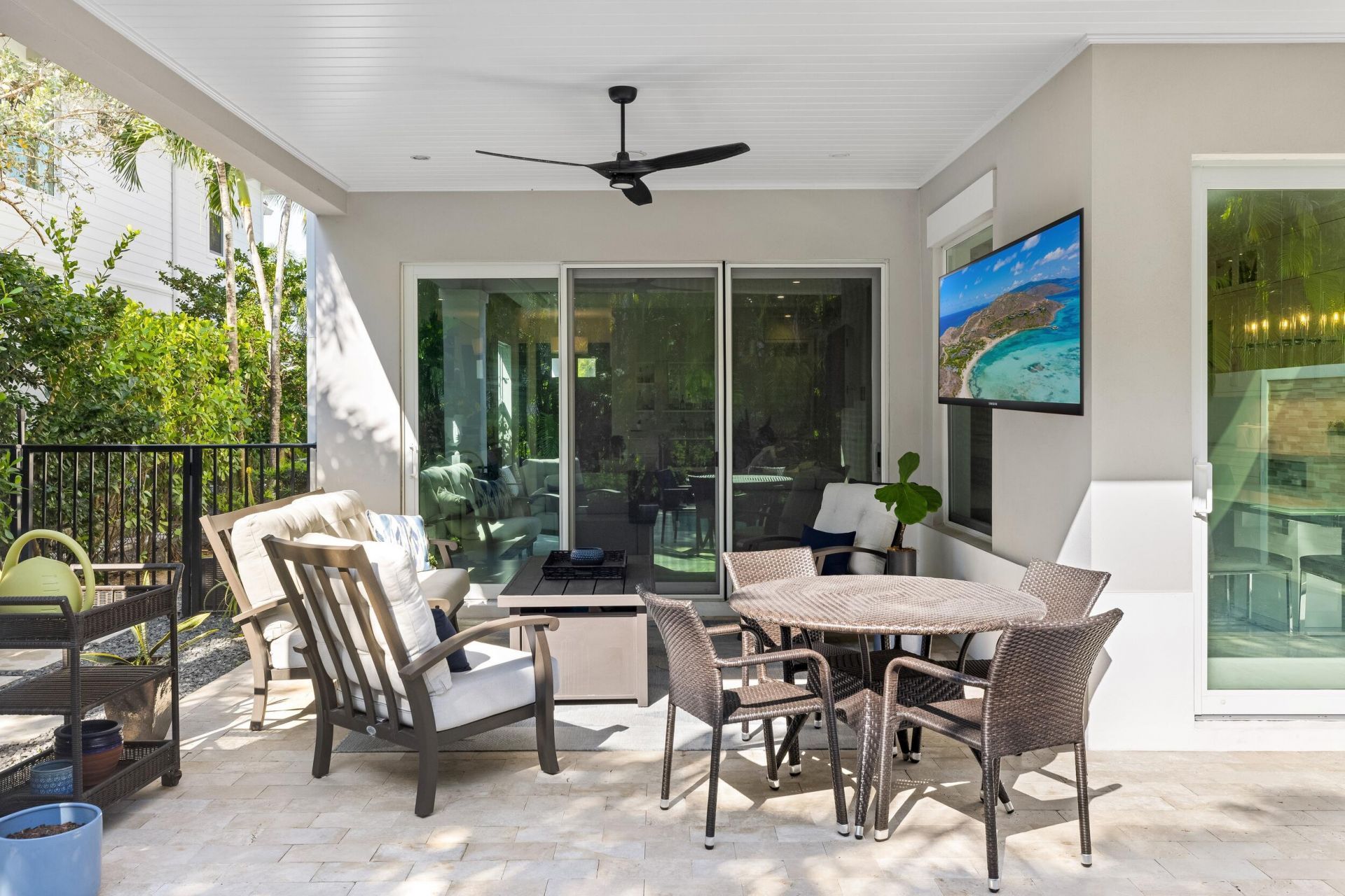 444 NE Wavecrest Way, Boca Raton, FL 33432 Photo