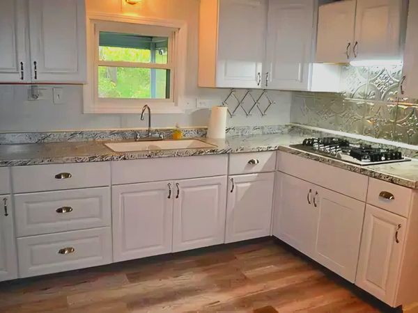 21 Myrtle Street, Cape Fair, MO 65624