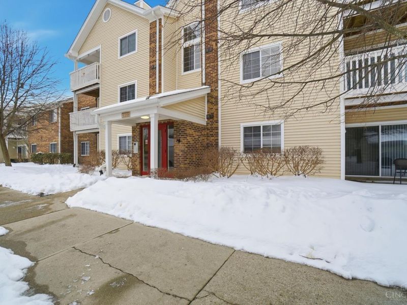 120 Carrington Lane, Unit 312, Loveland, OH 45140 Photo 4