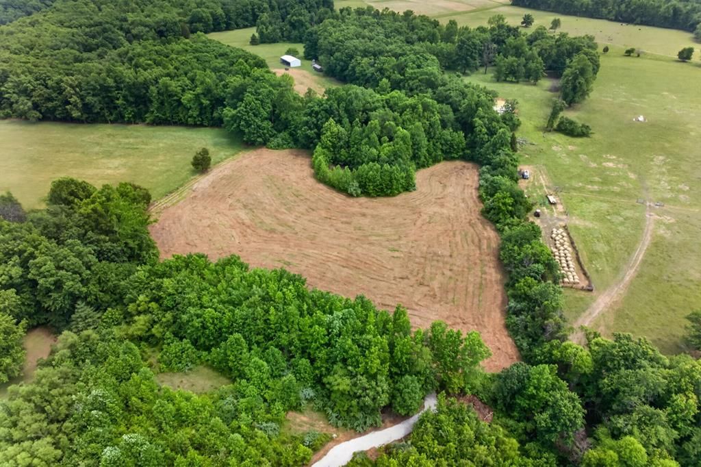 5115 Buck Mountain Rd., Cookeville, TN 38506 Main Photo