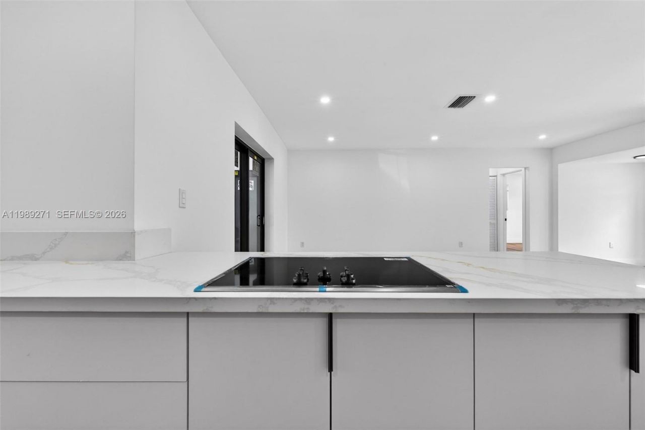 7311 Fairway Blvd , Miramar, FL 33023 Photo