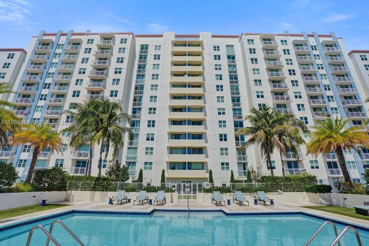 3000 Coral Way , Unit 1114, Miami, FL 33145 Photo