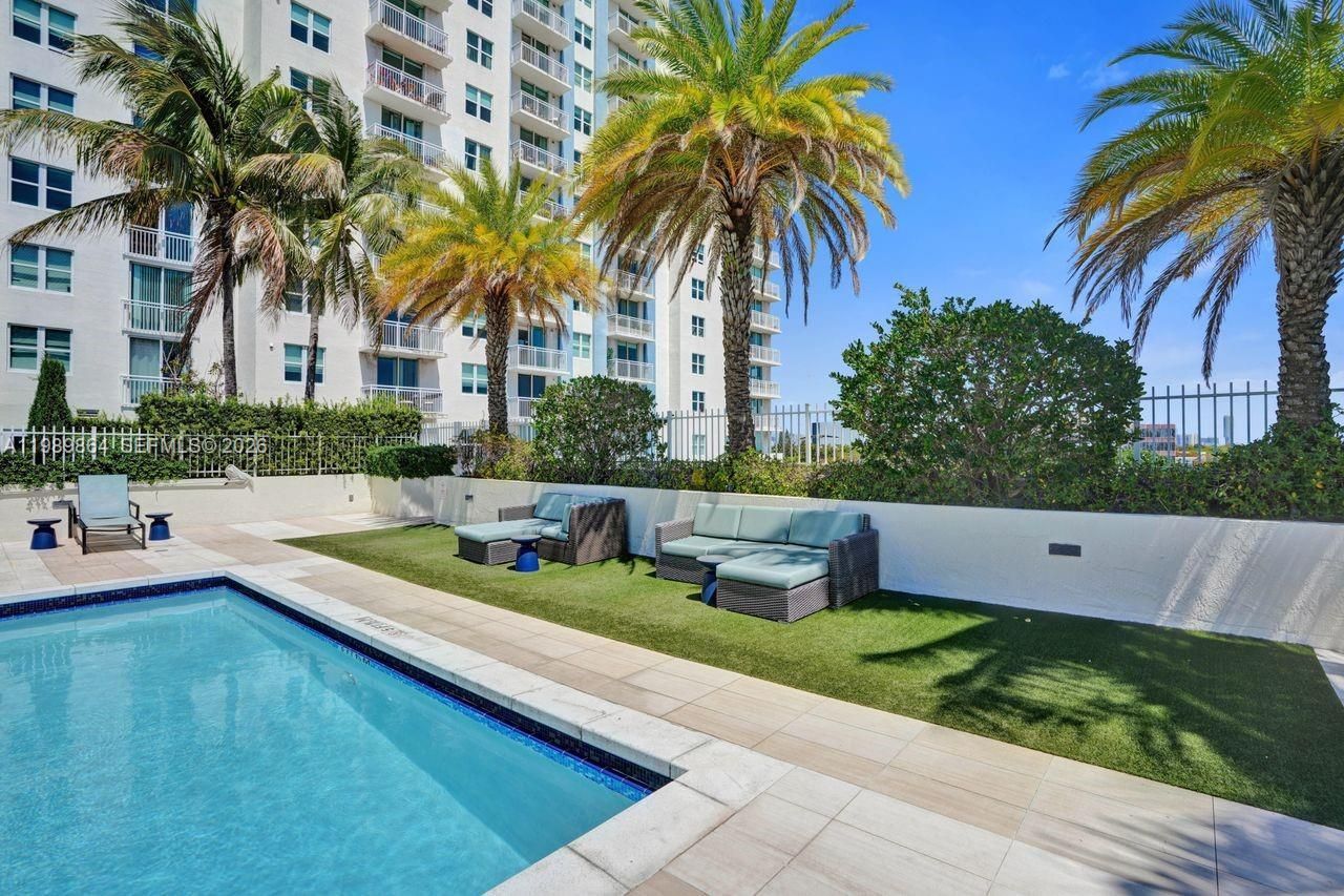 3000 Coral Way , Unit 1114, Miami, FL 33145 Photo