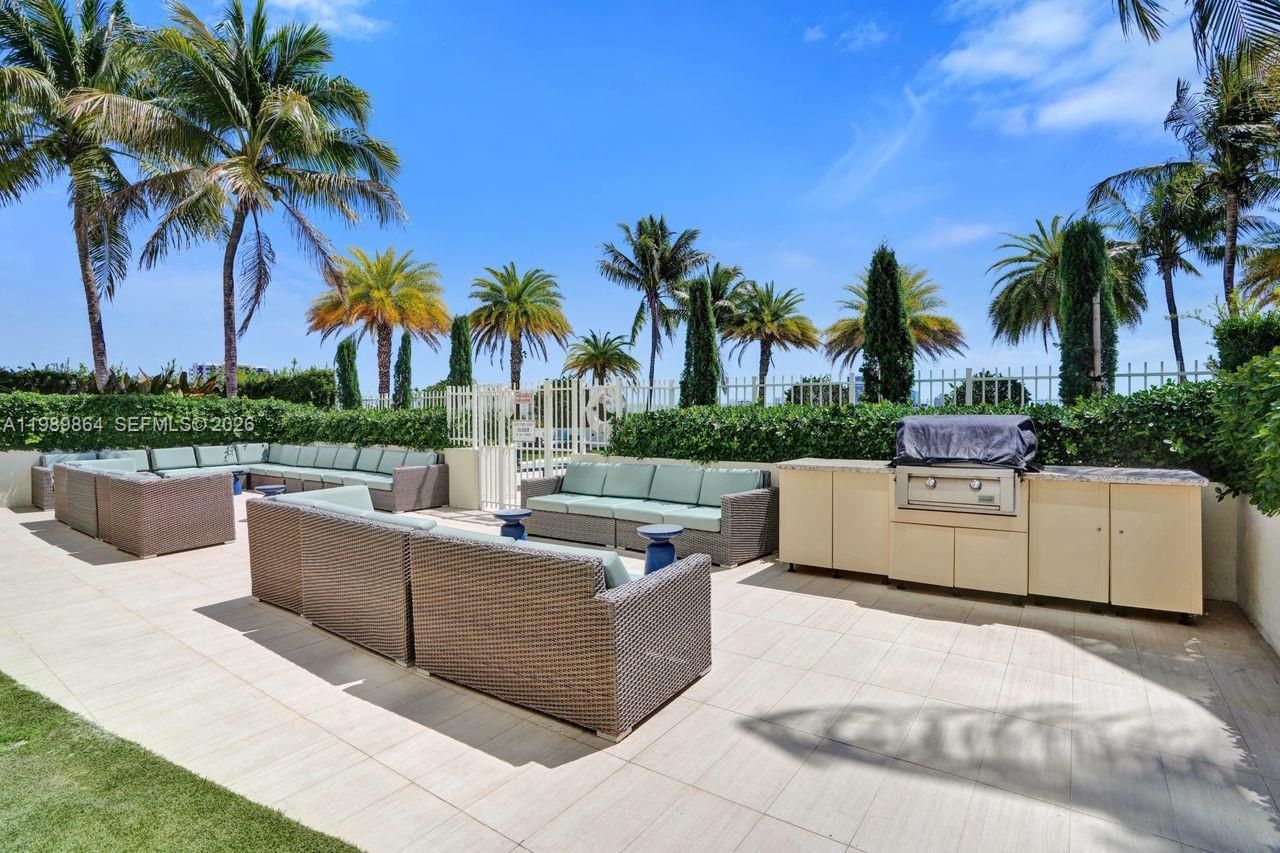 3000 Coral Way , Unit 1114, Miami, FL 33145 Photo