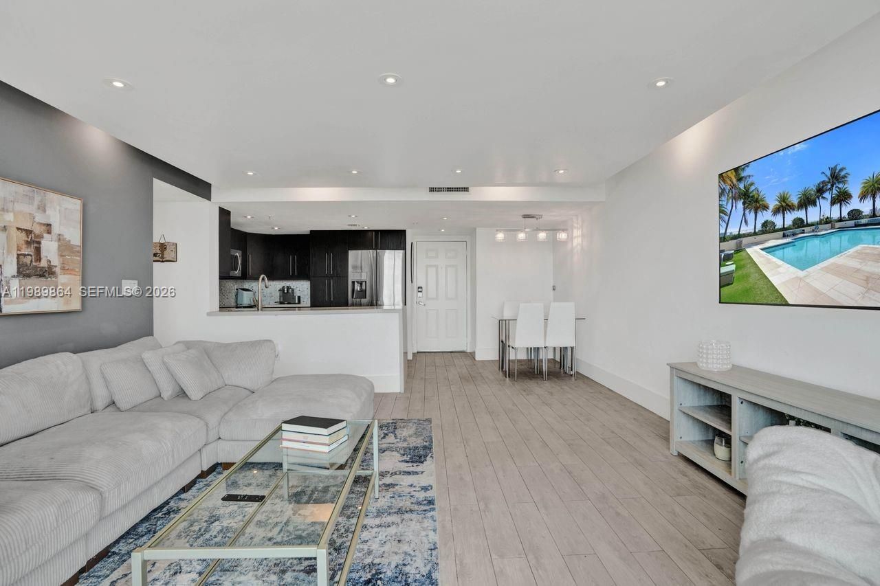 3000 Coral Way , Unit 1114, Miami, FL 33145 Photo