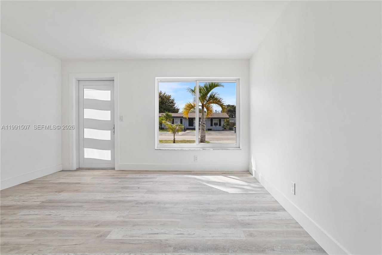 4157 SW 49th Ct, Dania Beach, FL 33314 Photo