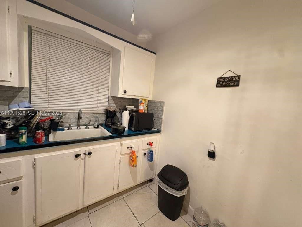 18707 NE 2nd Ave , Unit 919, Miami, FL 33179 Photo