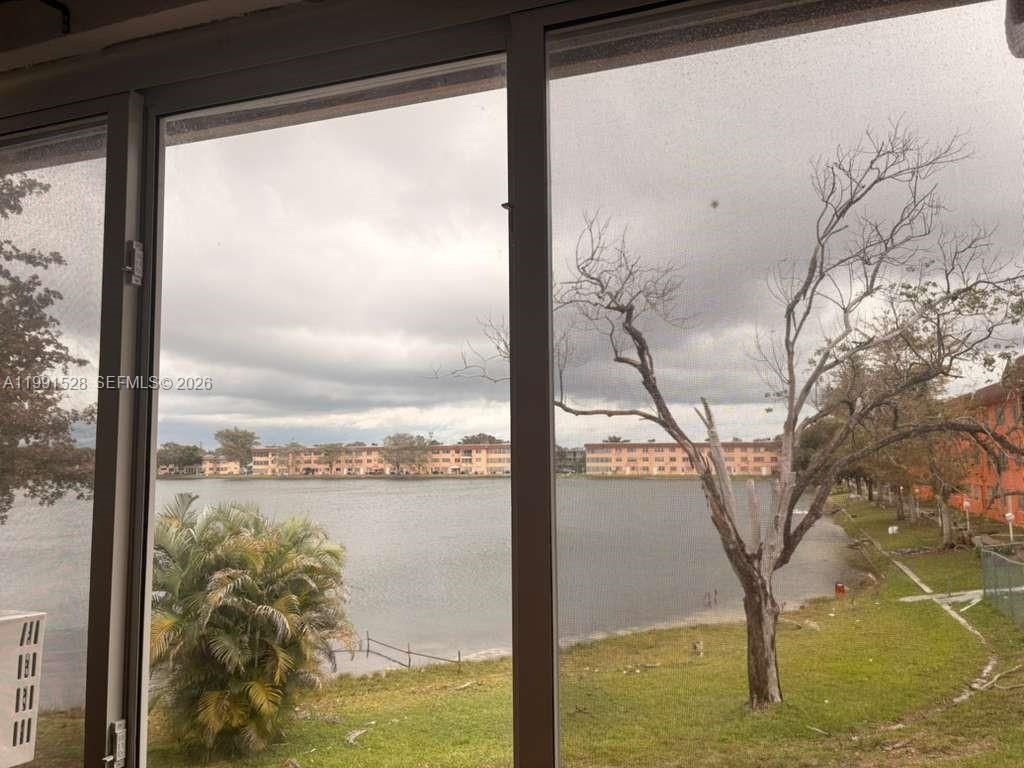 18707 NE 2nd Ave , Unit 919, Miami, FL 33179 Photo