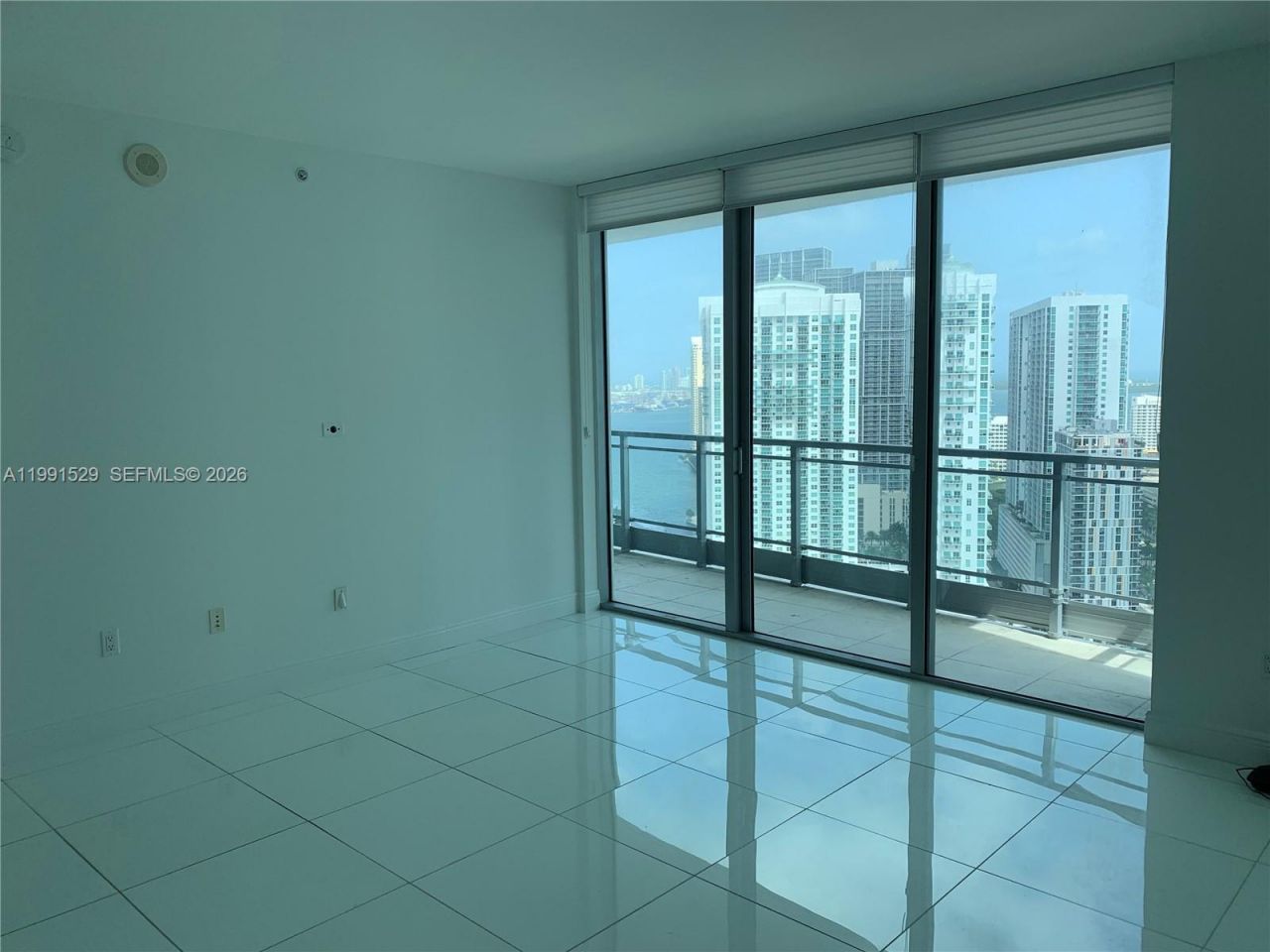 90 SW 3rd St , Unit 3610, Miami, FL 33130 Photo
