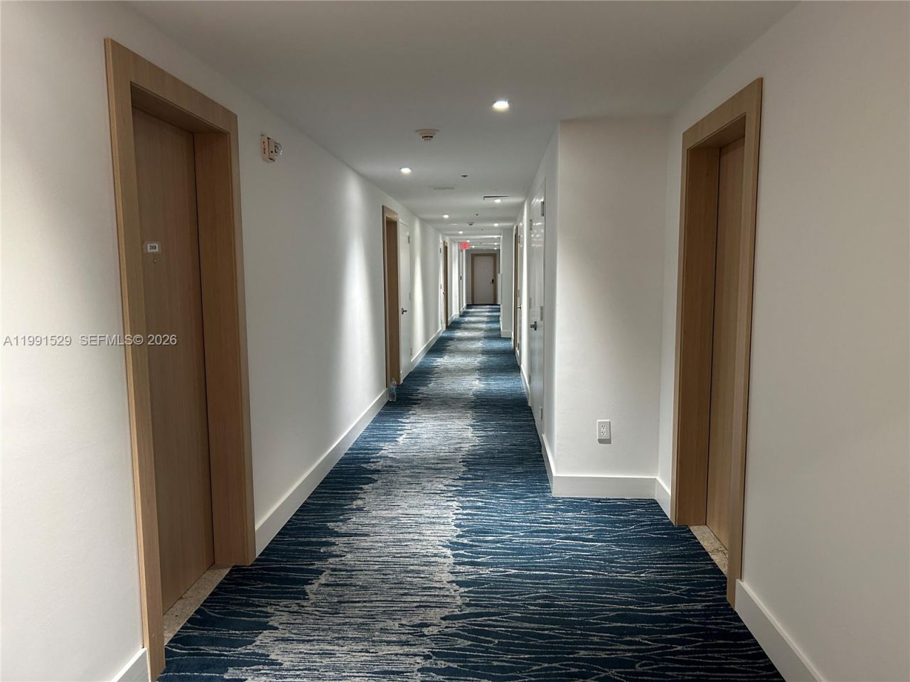 90 SW 3rd St, Unit 3610, Miami, FL 33130 Photo
