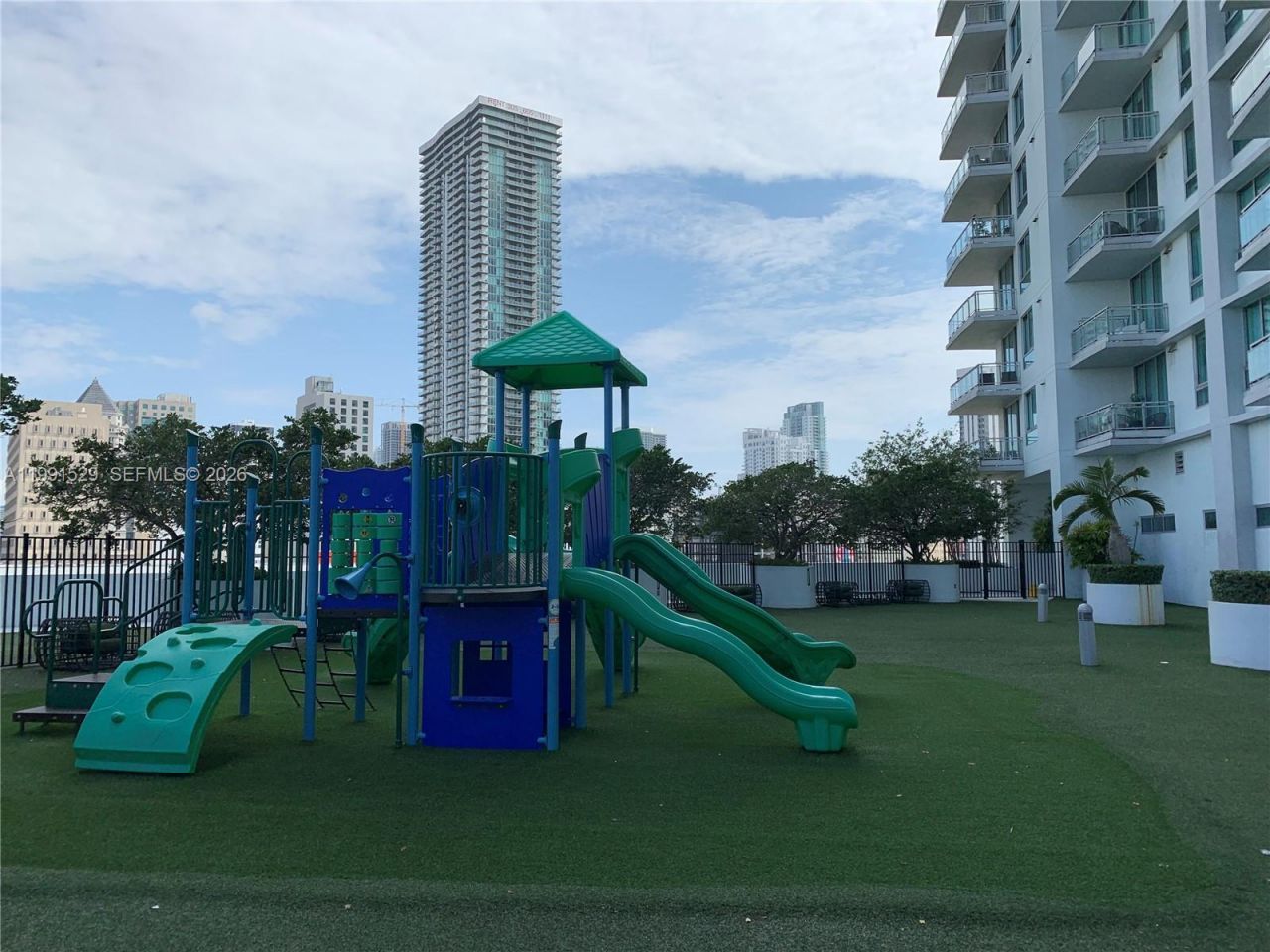 90 SW 3rd St, Unit 3610, Miami, FL 33130 Photo