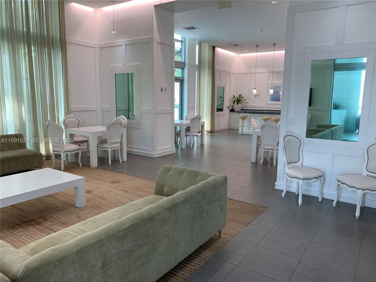 90 SW 3rd St , Unit 3610, Miami, FL 33130 Photo