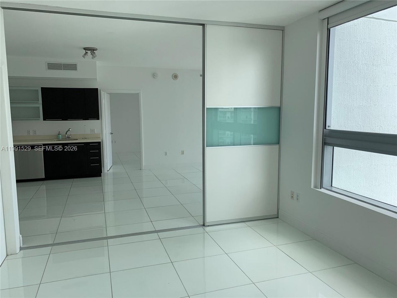 90 SW 3rd St , Unit 3610, Miami, FL 33130 Photo