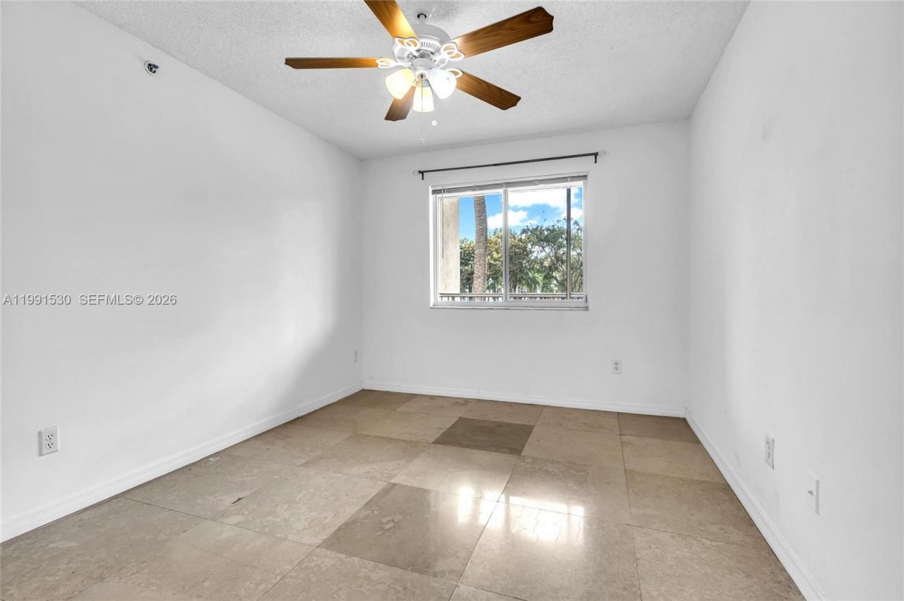 470 S Park Rd, Unit 7-204, Hollywood, FL 33021 Photo