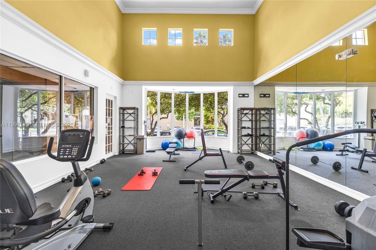 470 S Park Rd, Unit 7-204, Hollywood, FL 33021 Photo