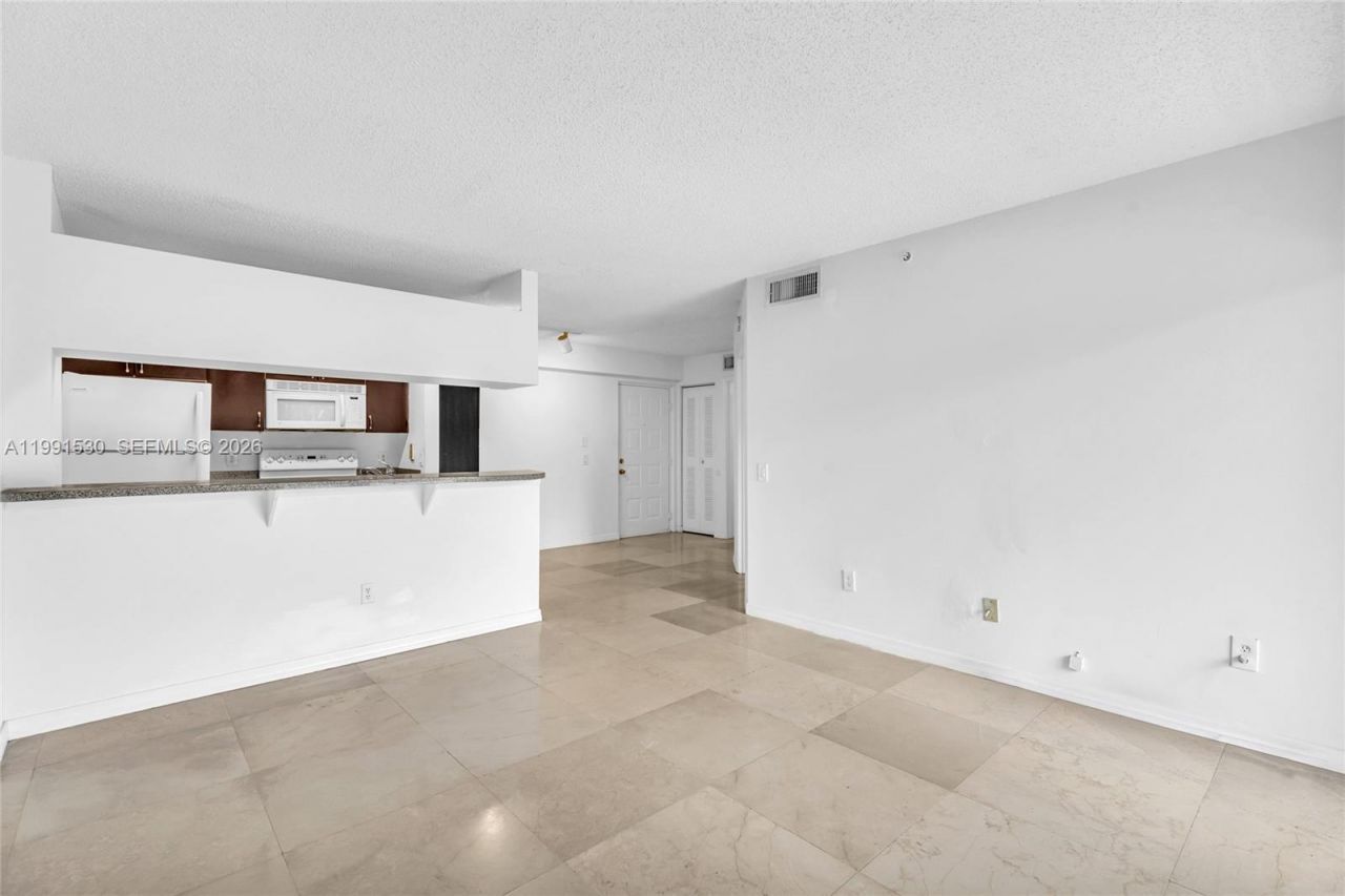 470 S Park Rd, Unit 7-204, Hollywood, FL 33021 Photo
