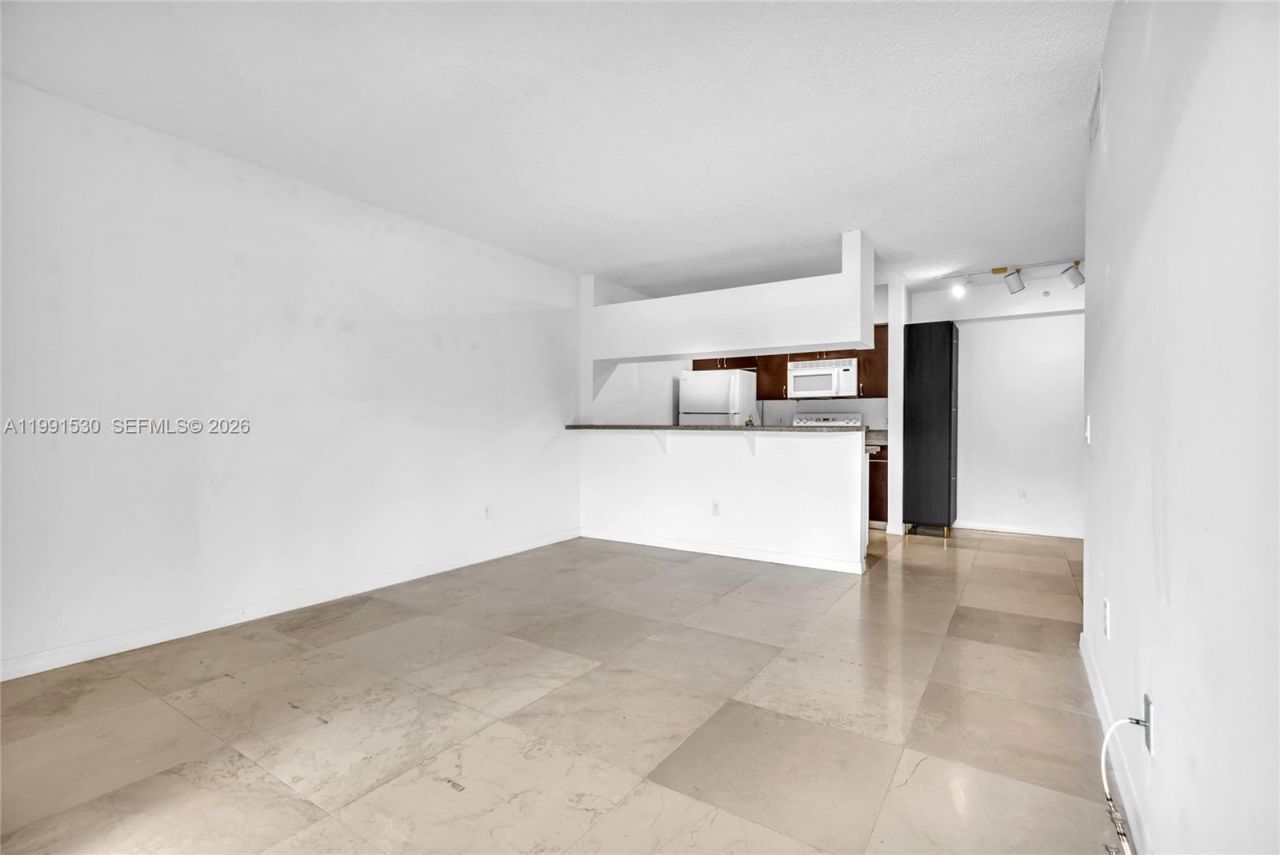 470 S Park Rd, Unit 7-204, Hollywood, FL 33021 Photo