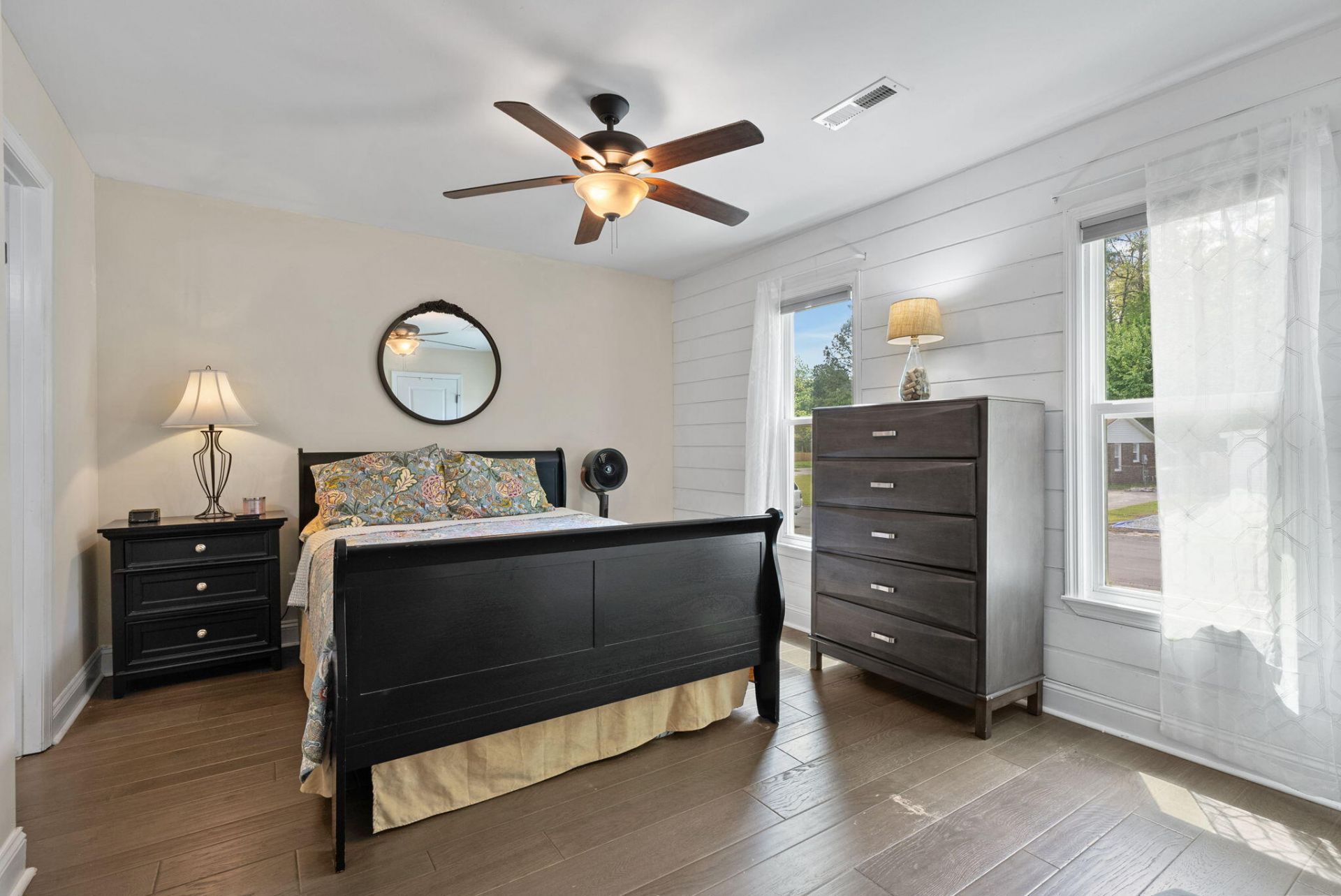 119 Red Cedar Drive Photo 12