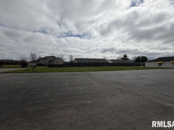 0 N 7TH Street, Riverton, IL 62561