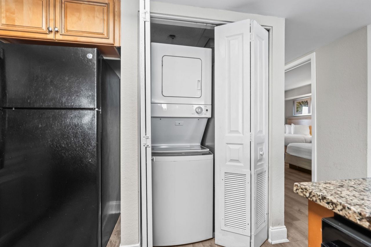 2301 S Ocean Blvd.  Photo 37