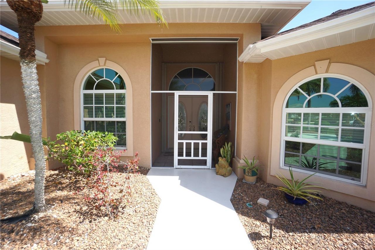 13029 SW Kingsway Circle, Lake Suzy, FL 34269 Photo