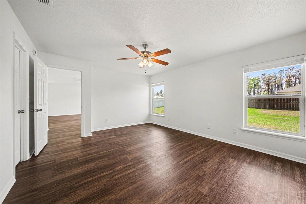 1461 E Whooping Drive , Groveland, FL 34736 Photo