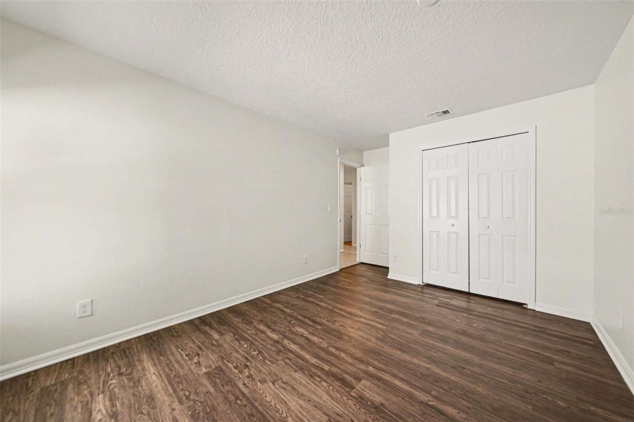 1461 E Whooping Drive , Groveland, FL 34736 Photo