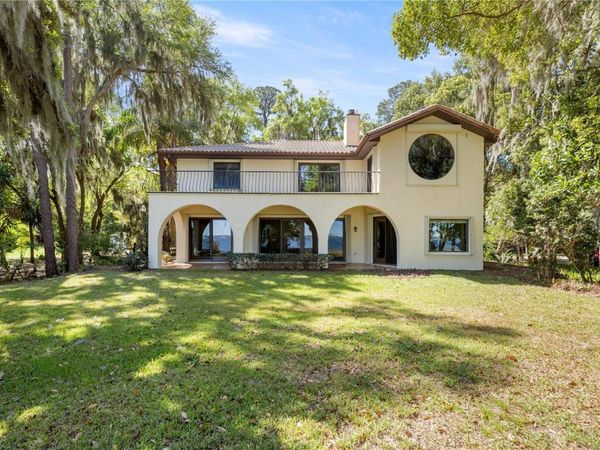 12621 SE SUNSET HARBOR ROAD, WEIRSDALE, FL 32195