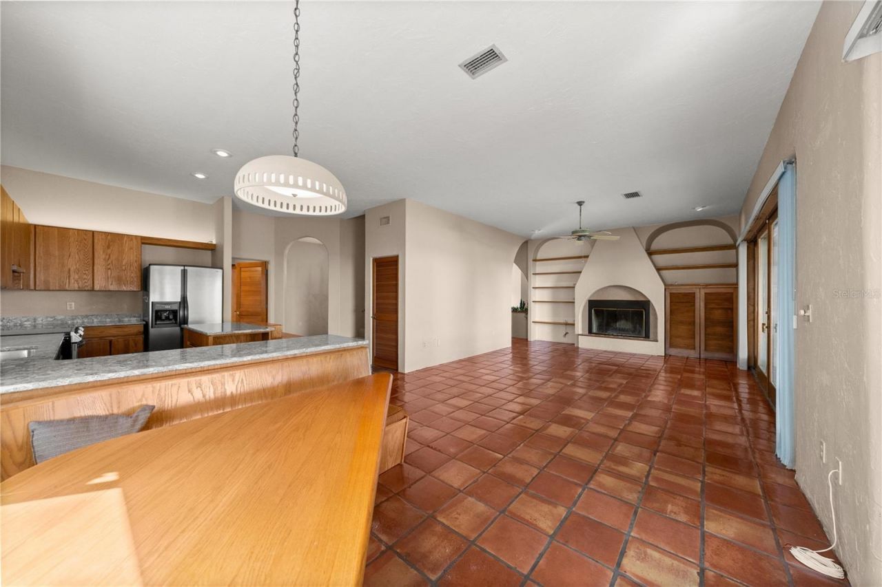 12621 SE Sunset Harbor Road, Weirsdale, FL 32195 Photo