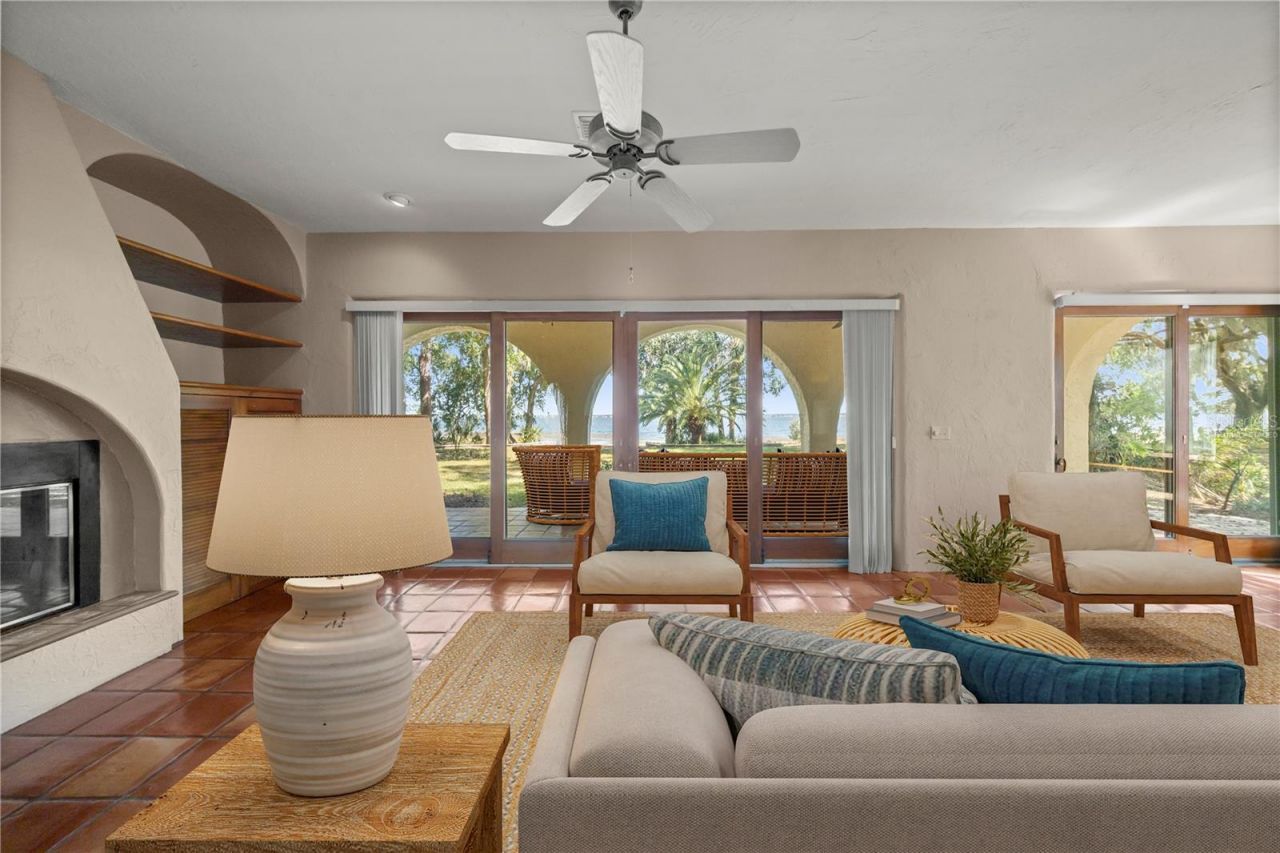 12621 SE Sunset Harbor Road, Weirsdale, FL 32195 Photo