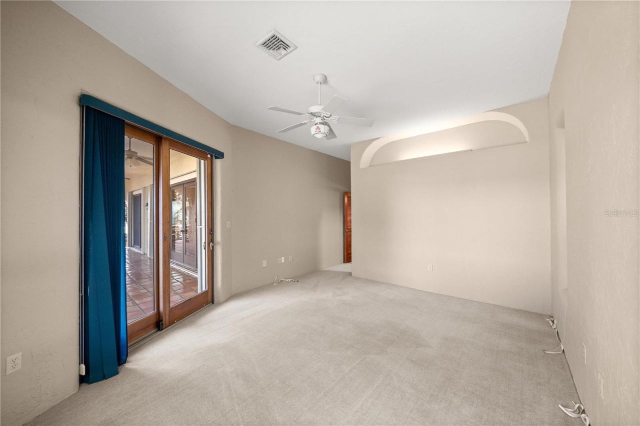 12621 SE Sunset Harbor Road, Weirsdale, FL 32195 Photo