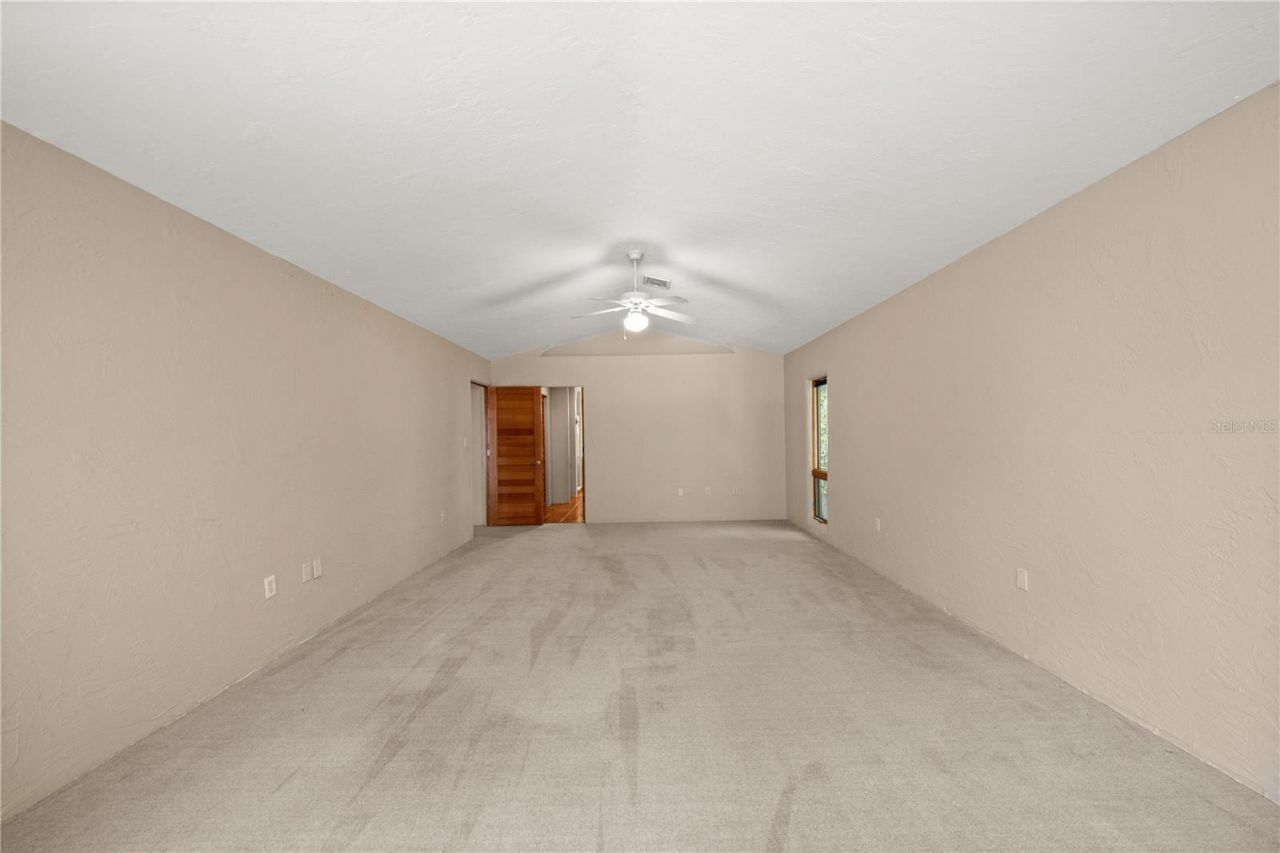 12621 SE Sunset Harbor Road, Weirsdale, FL 32195 Photo