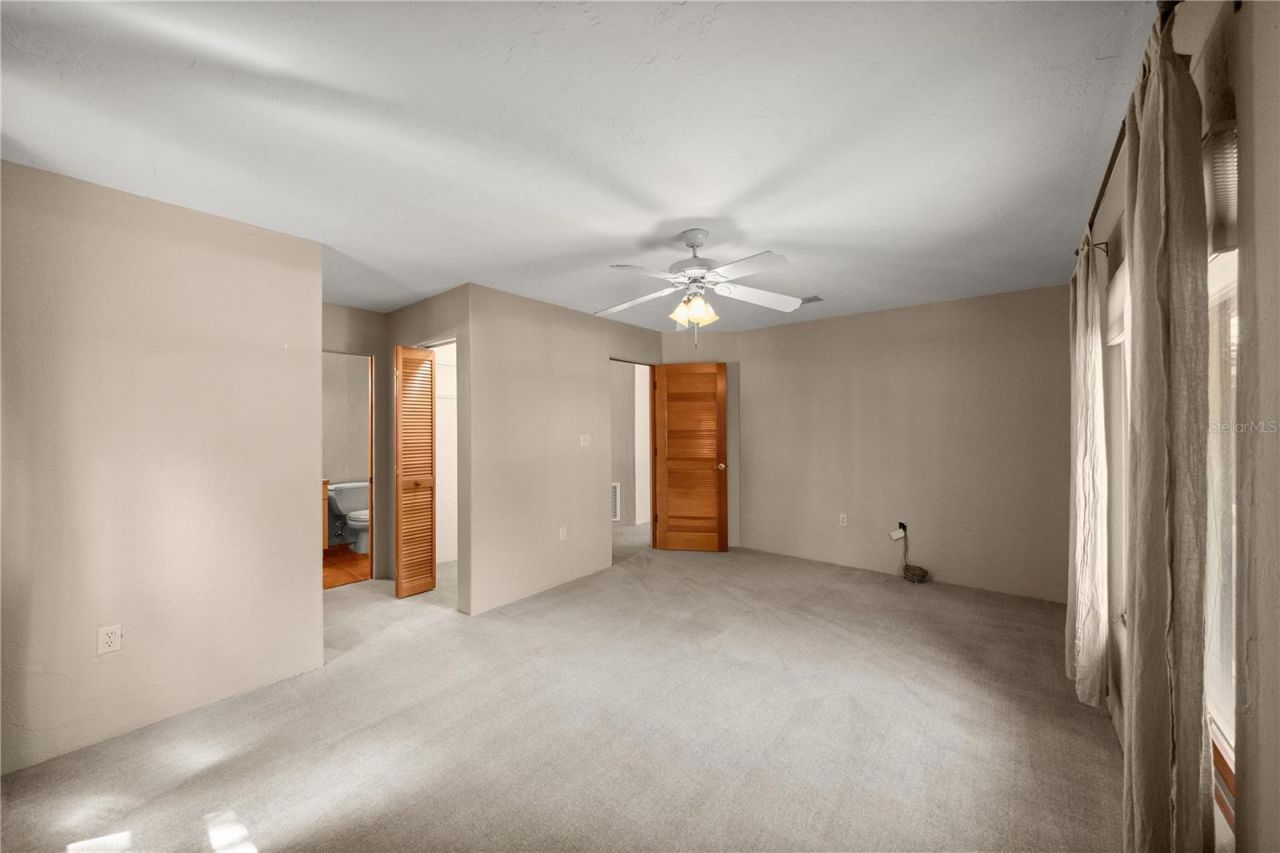 12621 SE Sunset Harbor Road, Weirsdale, FL 32195 Photo