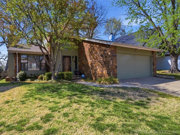 9126 S Lakewood Avenue E, Tulsa, OK 74137