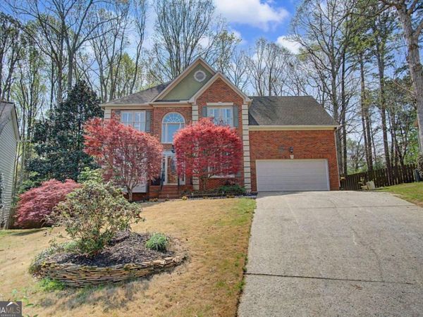 325 Camber Woods Court, Roswell, GA 30076