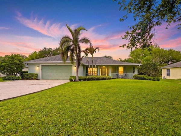 314 SW Kestor Drive, Port St. Lucie, FL 34953