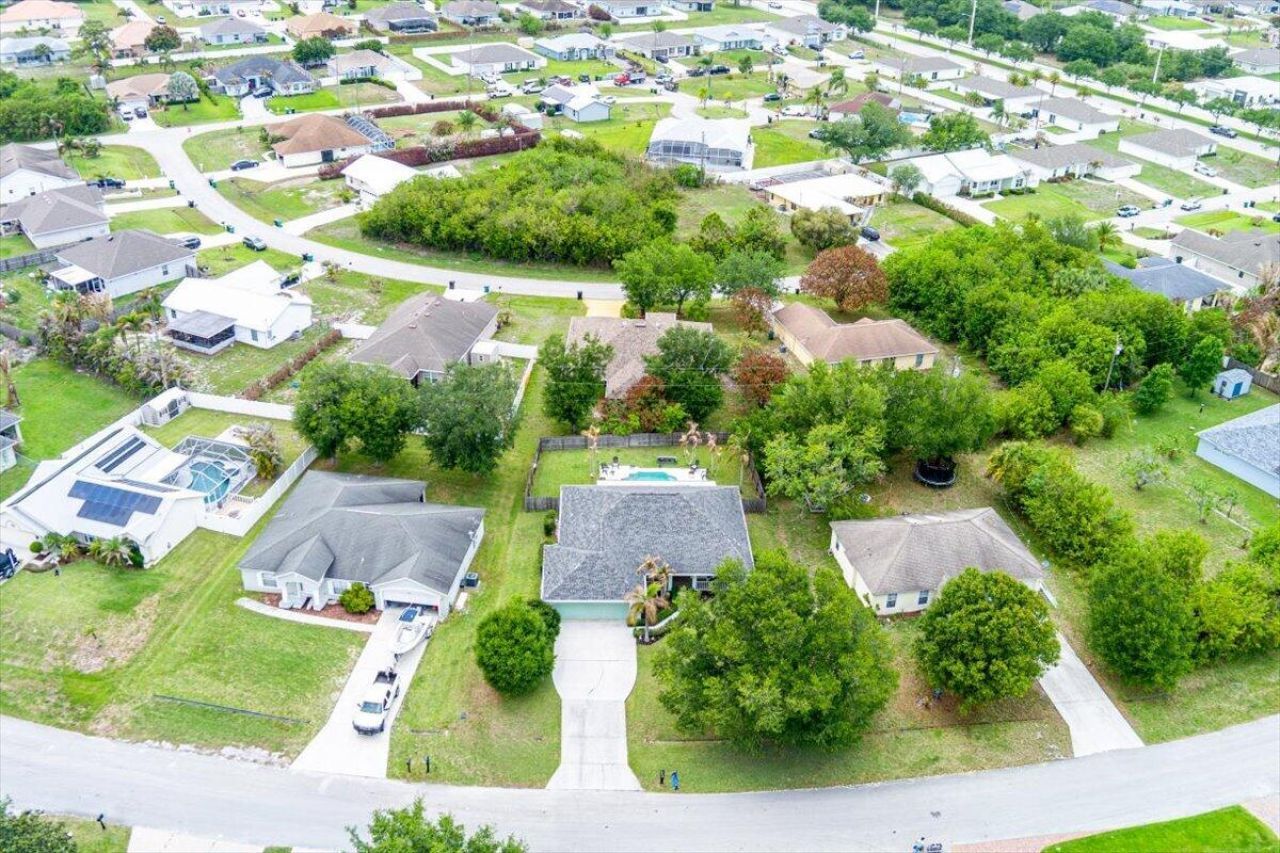 314 SW Kestor Drive, Port Saint Lucie, FL 34953 Photo