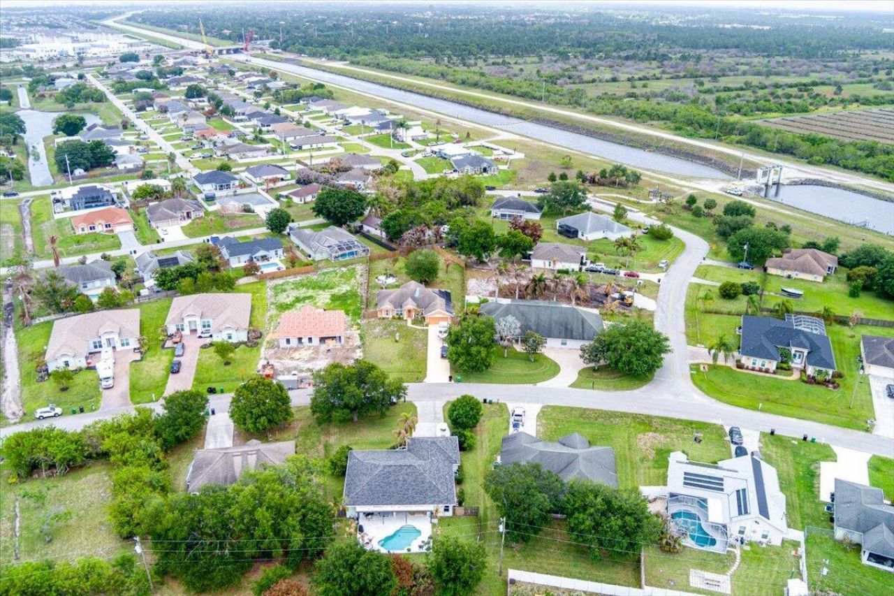 314 SW Kestor Drive, Port Saint Lucie, FL 34953 Photo